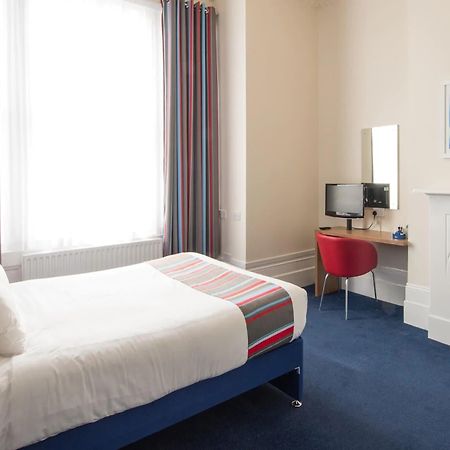 Travelodge London Marylebone Exterior photo