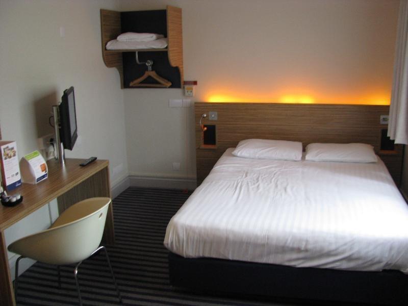 Travelodge London Marylebone Exterior photo